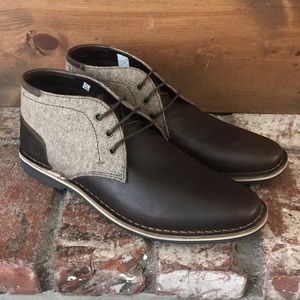 NWT Men's Steve Madden Harken Chukkas